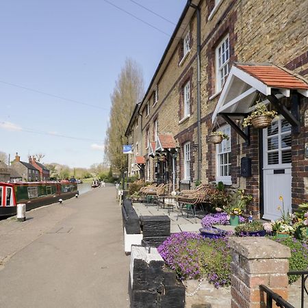 4 Canalside Cottages Towcester Eksteriør billede