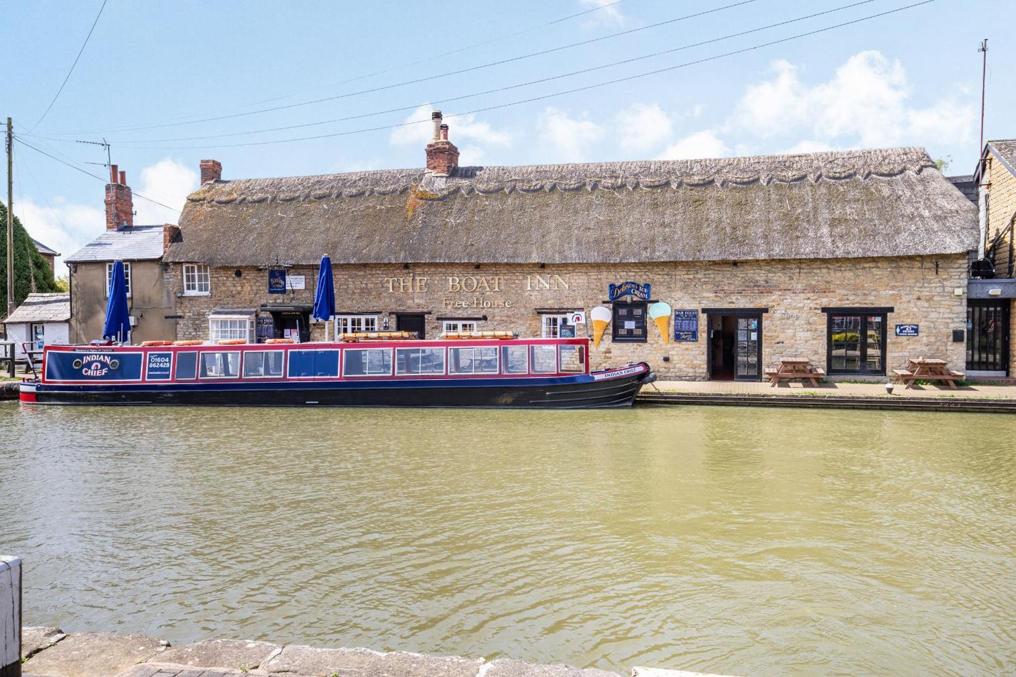 4 Canalside Cottages Towcester Eksteriør billede